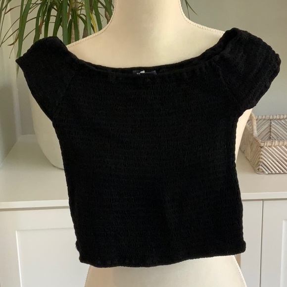 BRANDY MELVILLE CROP TOP - Picture 1 of 3